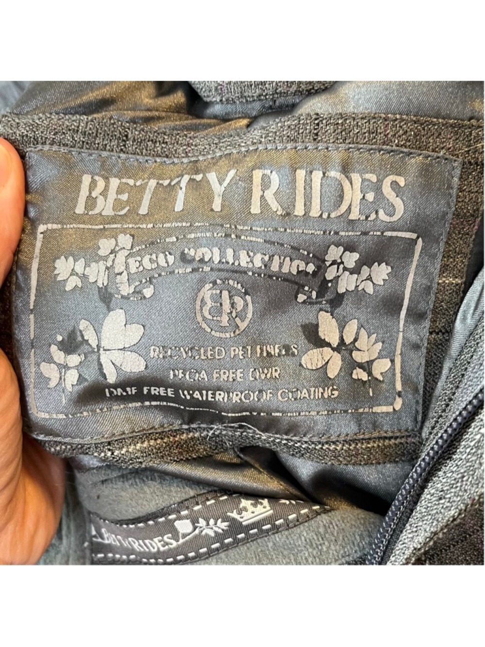 Vintage Y2K Betty Rides Women’s Ski Snowboard Pants Large Gray Plaid Insulated - Picture 8 of 17